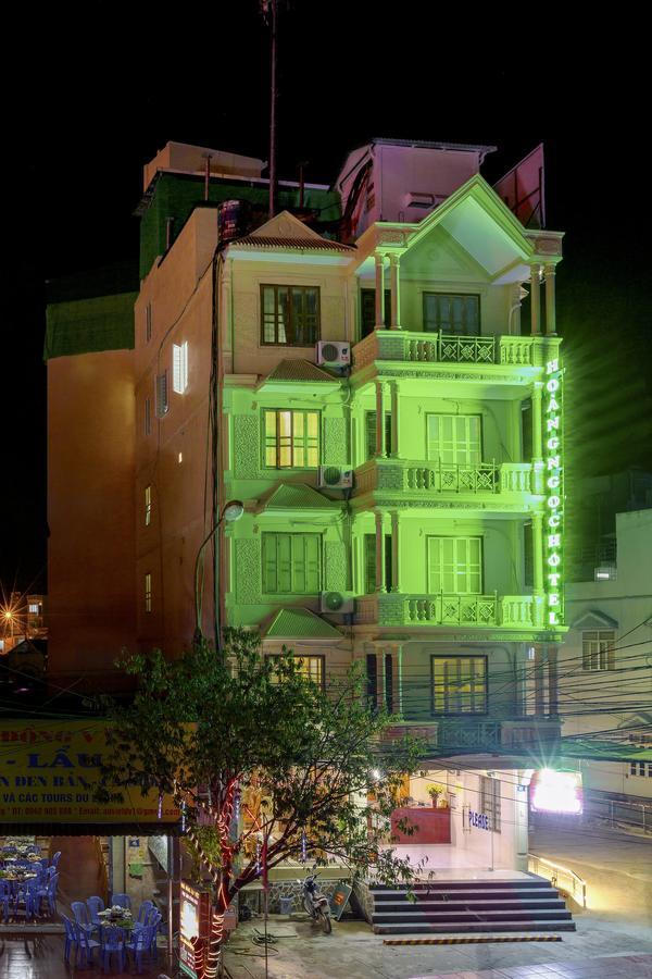 Hoang Ngoc Hotel Dong Van  Exteriör bild