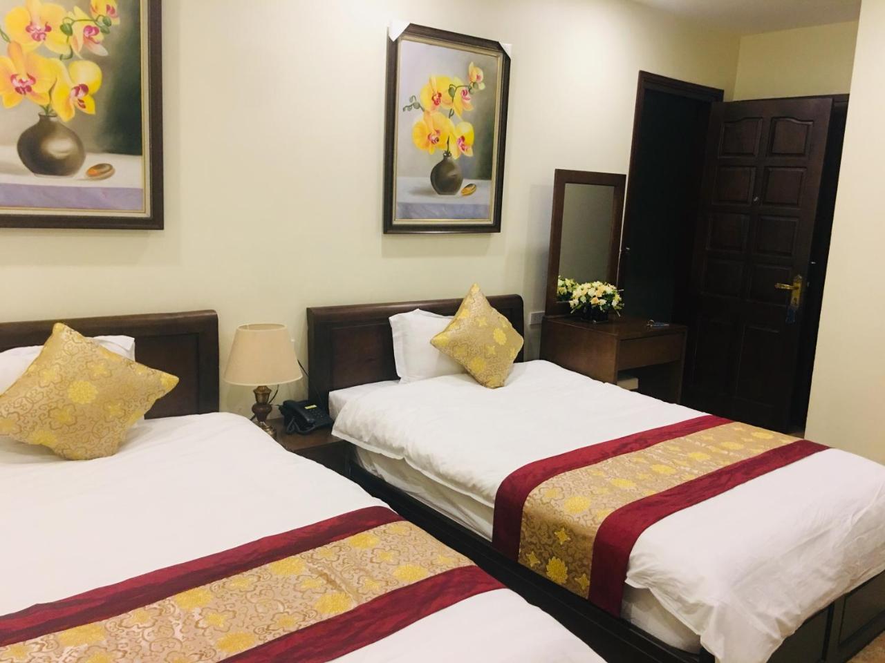 Hoang Ngoc Hotel Dong Van  Exteriör bild