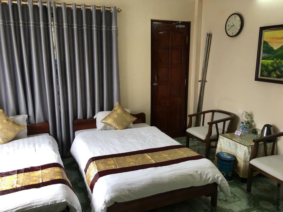 Hoang Ngoc Hotel Dong Van  Exteriör bild