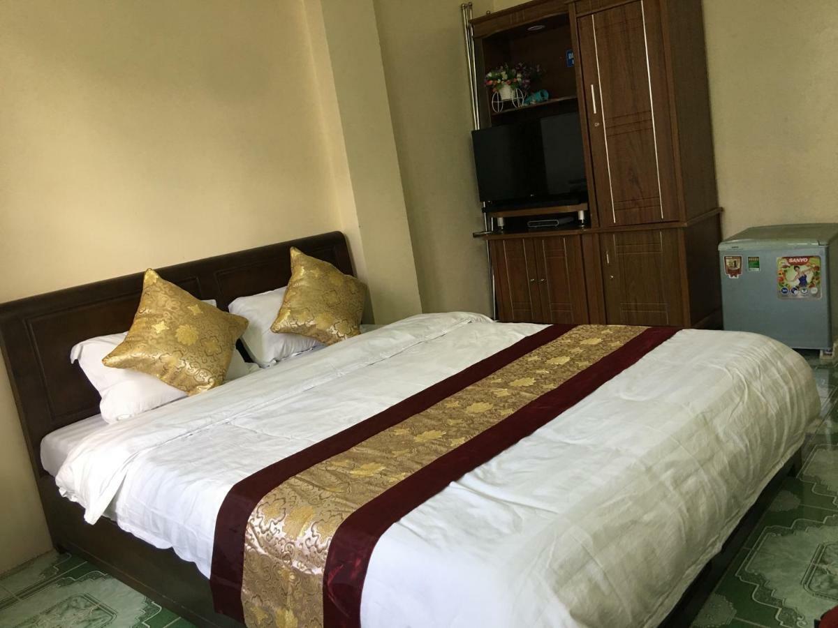Hoang Ngoc Hotel Dong Van  Exteriör bild